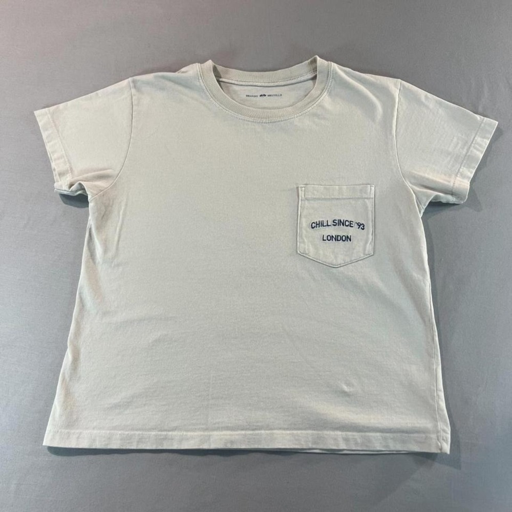 Brandy Melville Chill Since '93 London Pocket Tee White T-Shirt‎ One Size Y2K